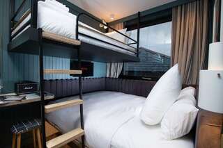 Отель The Devlin Dublin Дублин Bunk Rooms-3